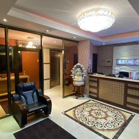 Grand Diamond Hotel Trinidad Piarco Esterno foto