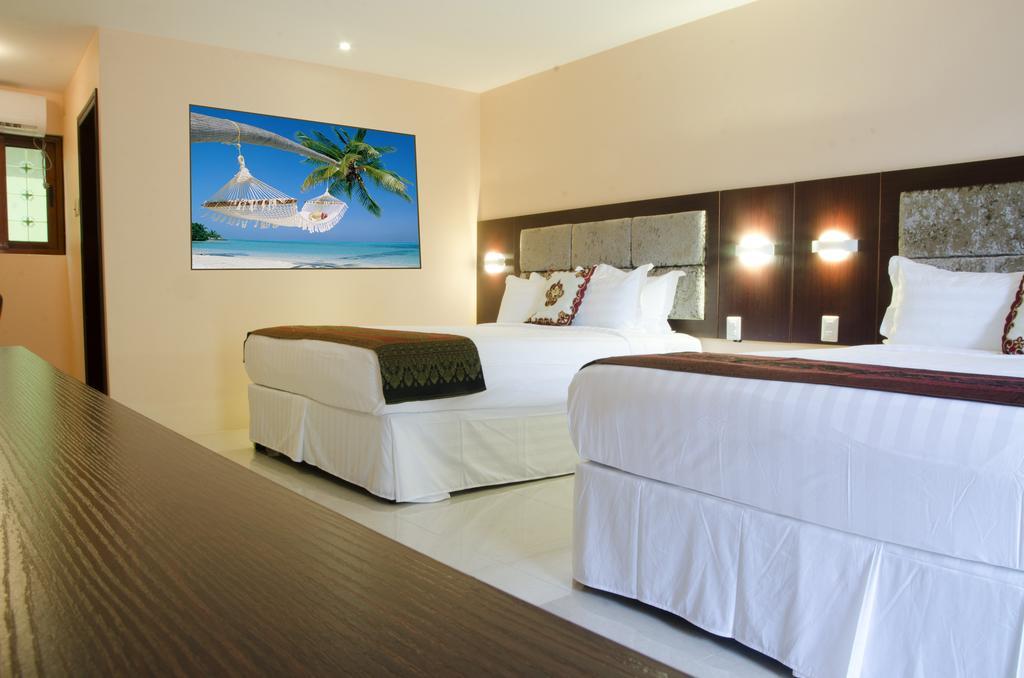 Grand Diamond Hotel Trinidad Piarco Esterno foto