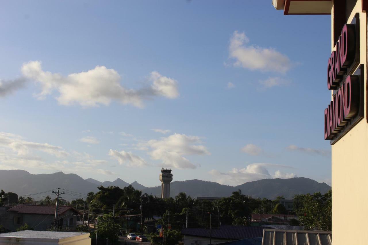 Grand Diamond Hotel Trinidad Piarco Esterno foto